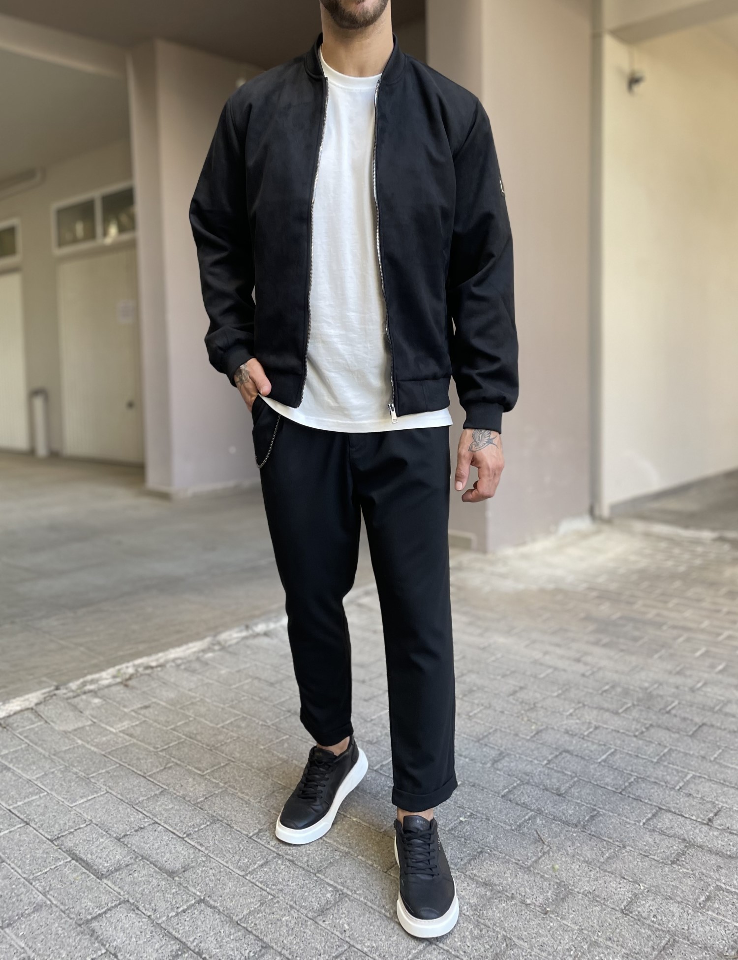 Ανδρικό μαύρο σουέτ μπουφάν Bomber HM264049 φωτογραφία